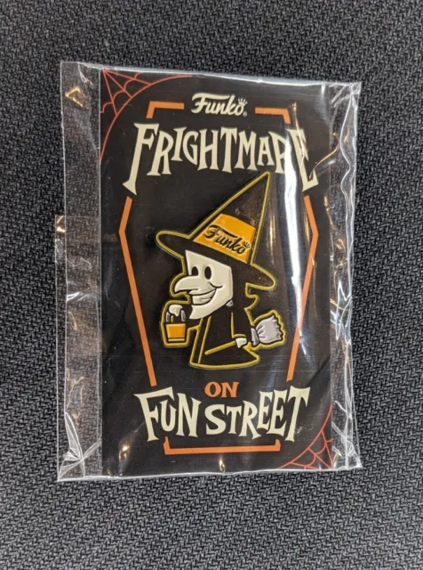 Funko NYCC 2022 Exclusive Frightmare on Fun Street Pin Button Witch