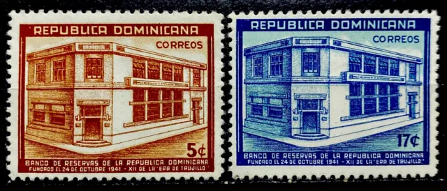 Dominican Republic 1942.SC# 379-380 LH OG