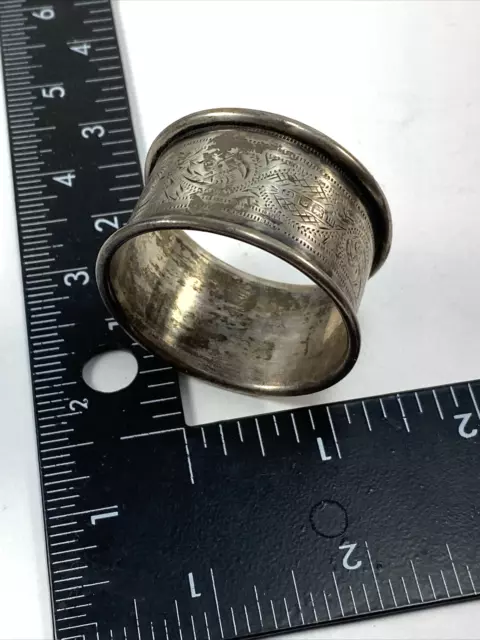 Antique English Sterling Silver Napkin Ring Engraved Design No Mono circa 1911