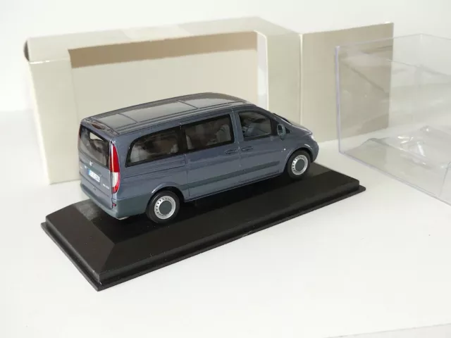 MERCEDES VITO W639 Gris Lugano MERCEDES 1:43 2