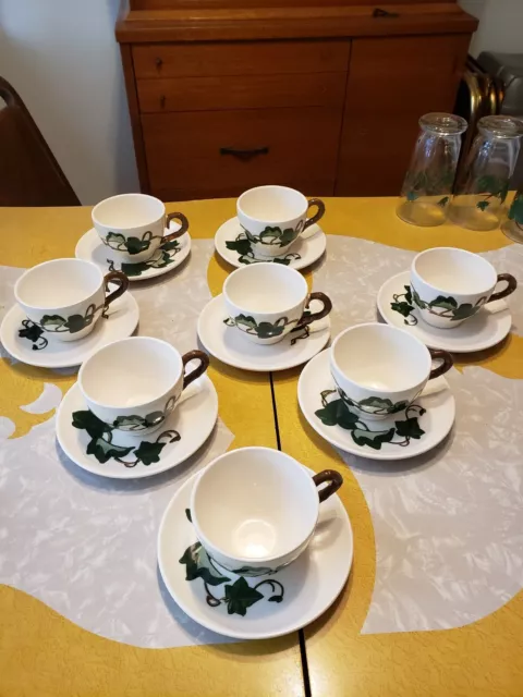 Poppytrail by Metlox Vintage Green Ivy 1950's Teacup And Saucer Set Of 8