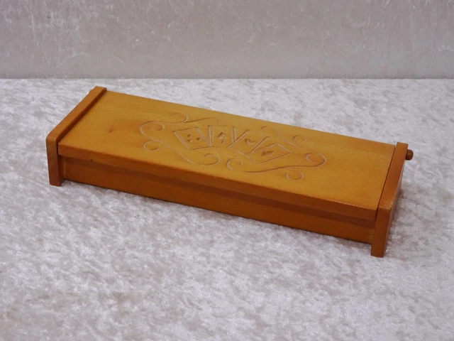 Coffret à Cartes Gainé Cuir – Intérieur Bois Noble – Fabrication Française – Occasion 17+