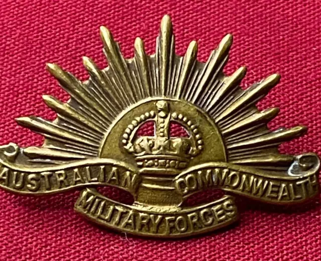 One Genuine Australian & Commonwealth Military Forces Collar Badge
