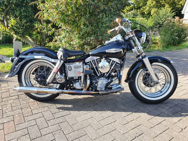 Harley Davidson early shovel  Bj 1967