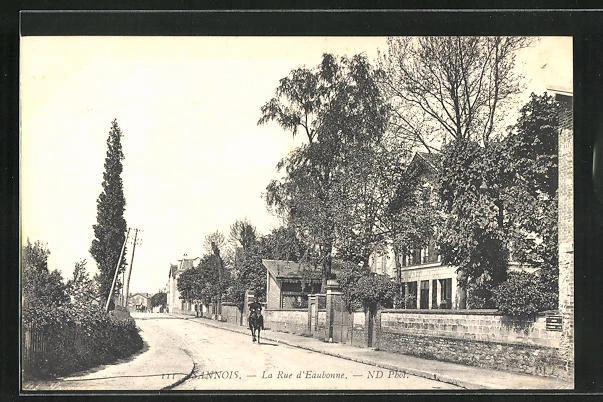 CPA Sannois, La Rue d´Eaubonne, vue de la rue