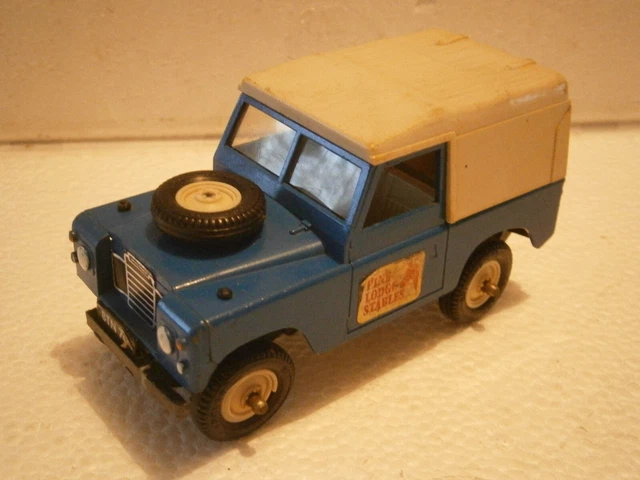 Jouet Ancien Jeep En Plastique - Longueur 19 Cm - Véhicule Vintage De Collection - Occasion