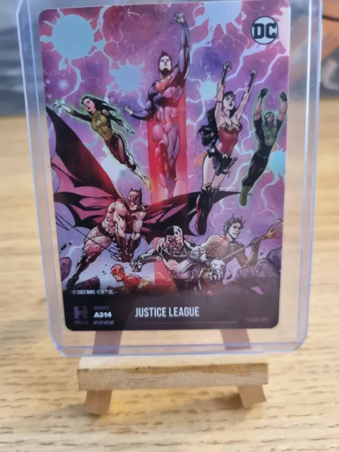 DC PHYSICAL ONLY Card - JUSTICE LEAGUE Holo (Epic Level) A214