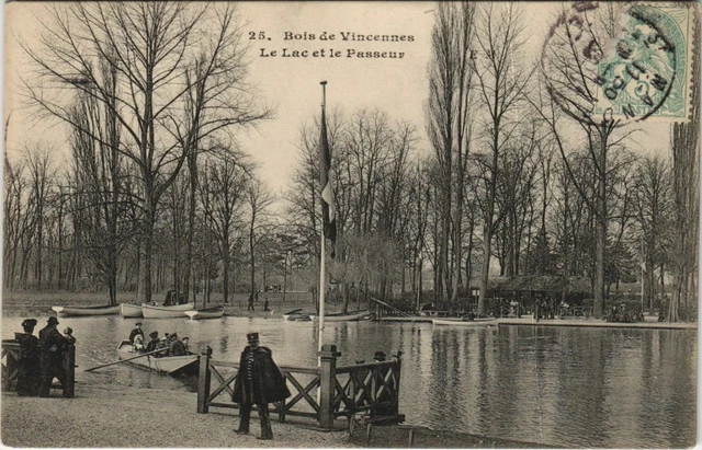 CPA PARIS 12th - Bois de Vincennes (53367)