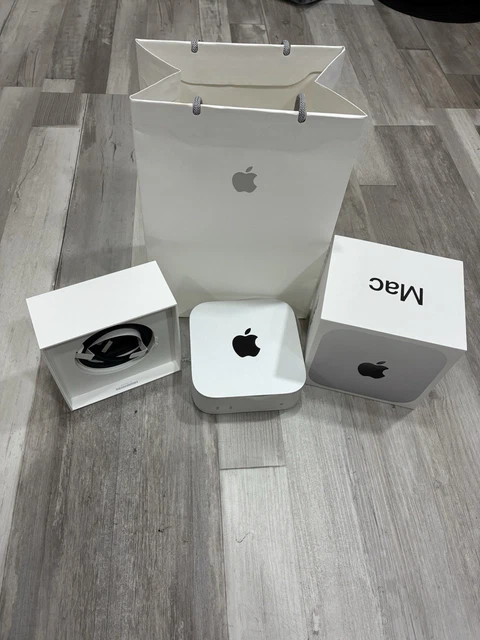 APPLE MAC MINI Desktop M4 Pro Chip 24GB RAM 512GB SSD Silver