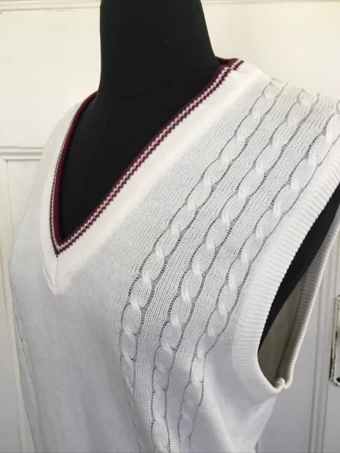 Vintage 1970s Crest knit Cricket Style Knitted Vest Size 16 (95 Cm Chest)