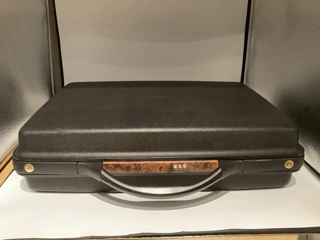 Samsonite Briefcase Black Hard-shell  combination lock vintage 1980s Retro