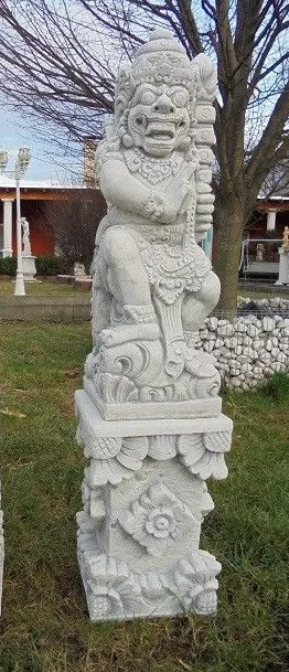 Statue "Bali Krieger" auf Sockel, Steinguss, Tempelwächter Gartenfigur, Skulptur