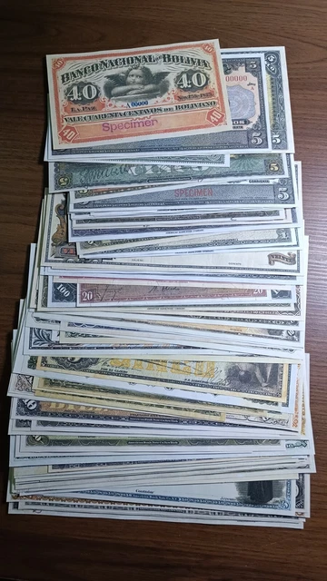 lote com 80 reproduções de cédulas antigas da Bolivia