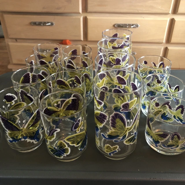 Vtg Libby Purple, Yellow, Blue Butterfly Set of 15 Libby Glasses Circa 1970s