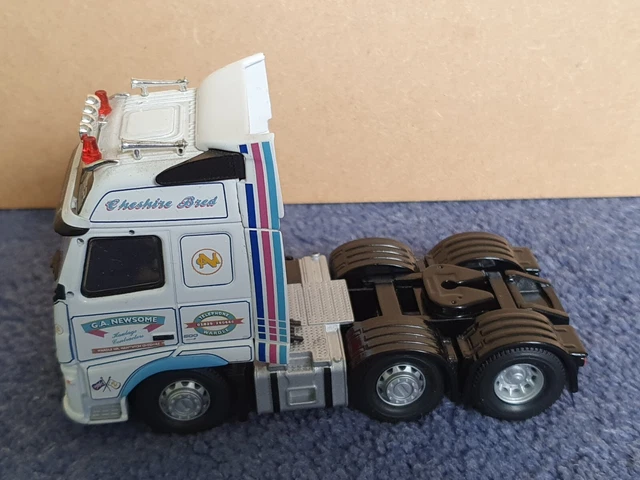 CORGI TRACTOR UNIT G A NEWSOME Heavy Haulage 1/50 Truck Volvo ...