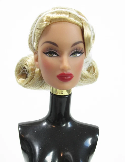 INTEGRITY TOYS SEEING THE SIGHTS Maeve Rocha East59th Nude Fashion