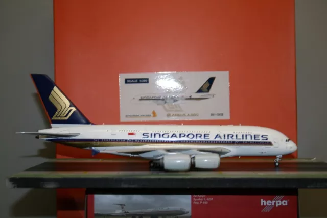 JC Wings 1:200 Singapore Airlines Airbus A380-800 9V-SKB (EW2388008) Model Plane