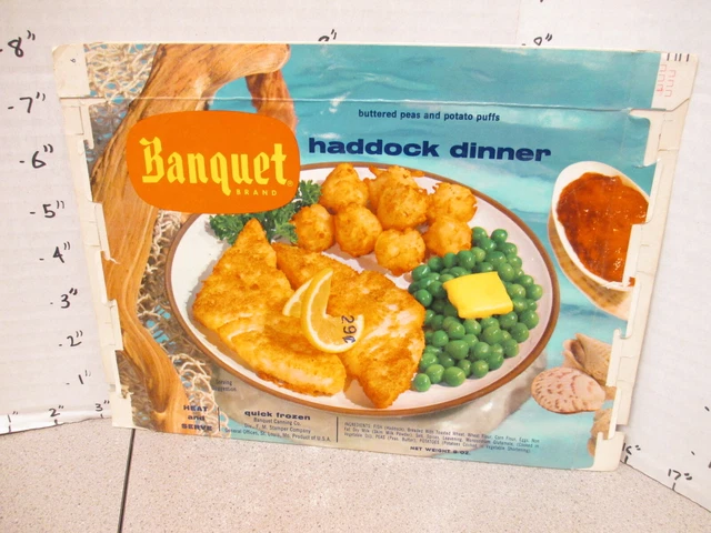 Banquet TV DINNER (1) box HADDOCK peas potato puff early 1960s frozen Glamakote