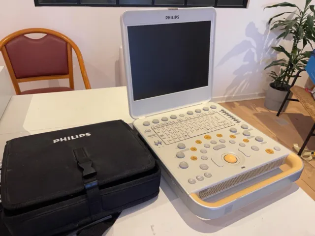 Ultrasound Philips CX50 with linear and convex probe