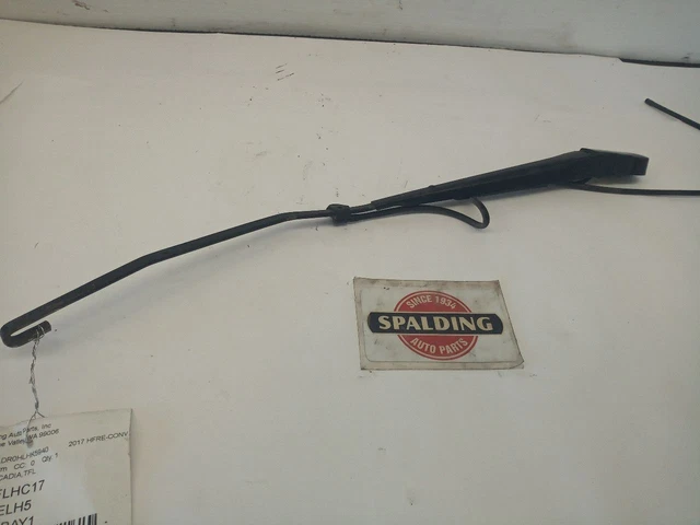 2017 Cascadia Left Wiper Arm   (9591102