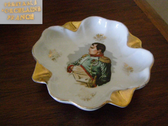 Ancien vide poche / coupelle, en porcelaine de limoges, G Simonnet Blanc/Vert Céramique - Vendu