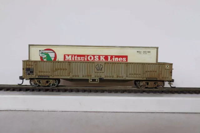 Lima HO South Australian Railways ELX Open Wagon with 40' Container Load