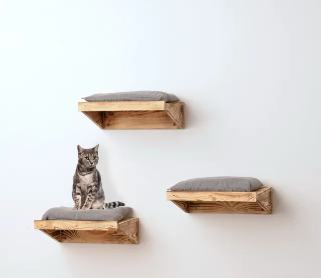 animal-design Wandliege FLAME Katzenliege Holz Wandmontage rustikal Kletterwand