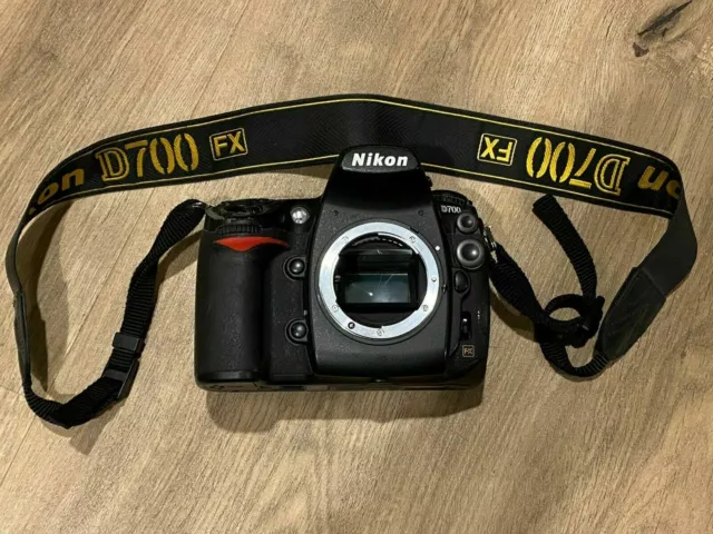 Nikon D700 camera 83K Clicks, Strap, Battery and 64MB CF Card