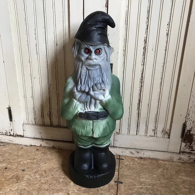Blow Mold Halloween Zombie Gnome Red Eyes Lighted Union Products Scary