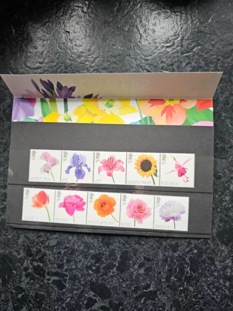 Royal mail stamps 1st Class/Collection of Flowers Edition / New Unused/Unmarked