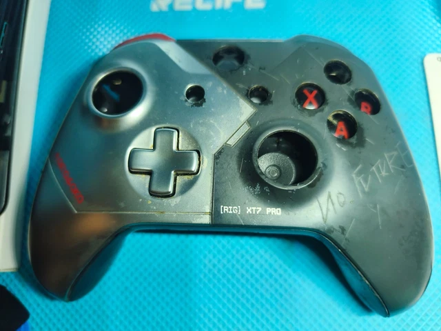 Manette Xbox Series X édition spéciale Space Jam