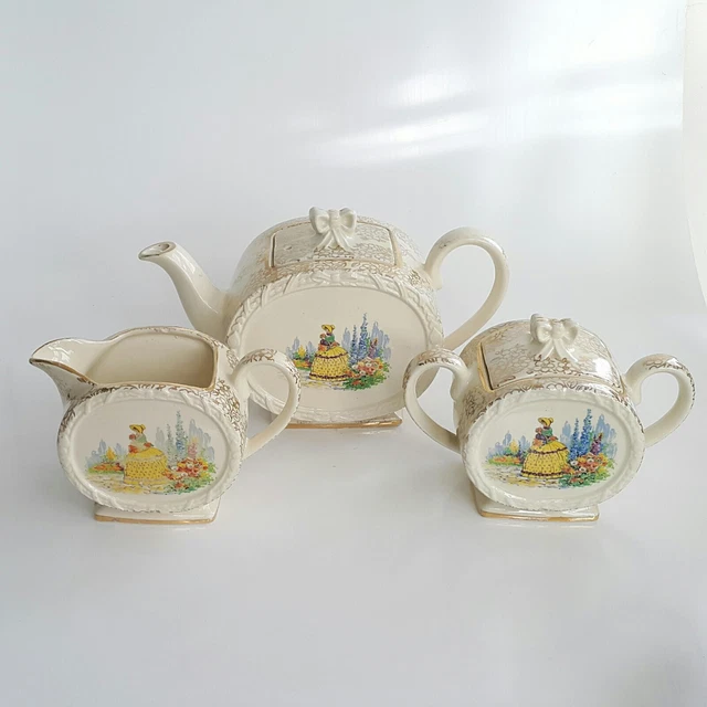 VINTAGE ANTIQUE SADLER Barrel Crinoline Lady Teapot, Milk Jug, Sugar