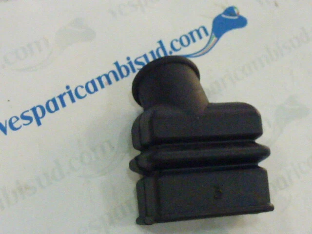 6792 - CAPPUCCIO GOMMINO CENTRALINA BOBINA VESPA 125 150 200 PX - - Ricambi Vespa - Foto 4