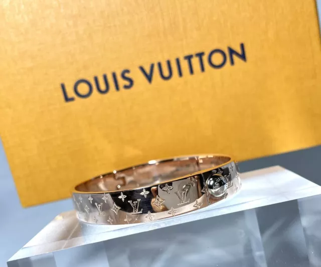 Louis Vuitton, a 'Nanogram Cuff' bangle, size M. - Bukowskis