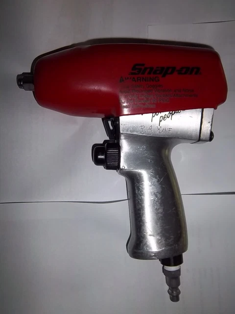 Llave de impacto de aire Snap-On 3/8" con aceite y accesorios de aire Snap-on Lee el anuncio