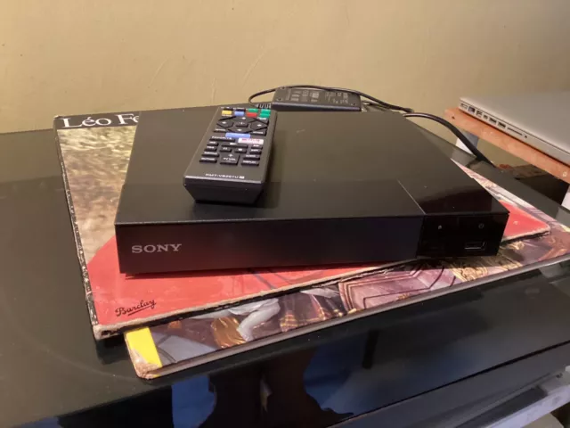 Sony Bdp-S1700 Lecteur Blu-Ray + Dvd