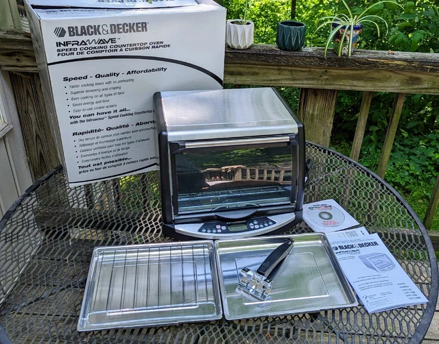 BLACK & DECKER Infrawave Speed Cooking Countertop Oven Toaster New Open