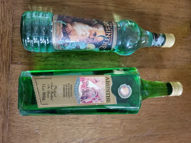 Lot 2 bouteilles d'Absinthe anciennes ( 20 ans environ )