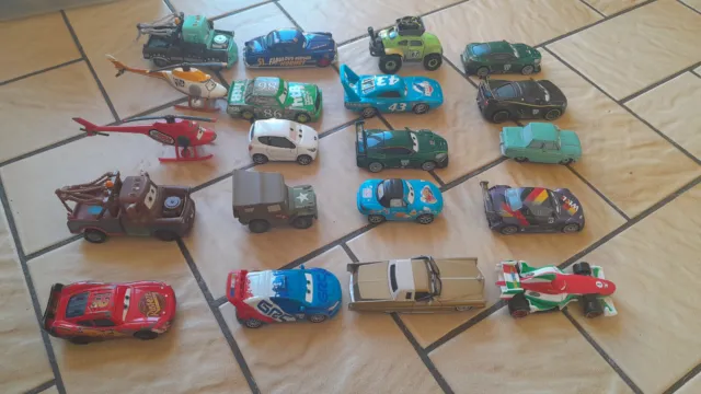 Disney Pixar Lot De 20 Voitures Cars Lot K