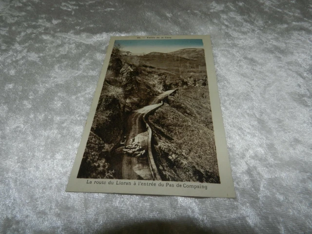 CPA carte postale Cantal / Vallée de la Cère Route du Lioran Troupeau de mouton