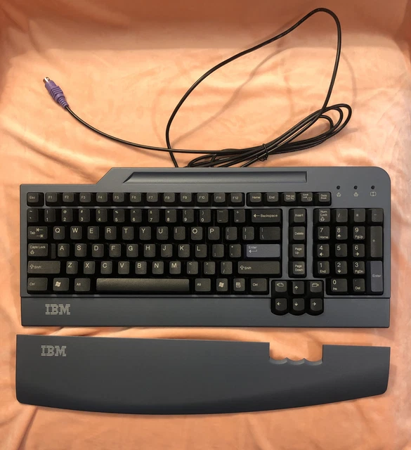 VINTAGE IBM KEYBOARD Wired PS/2 Active Response Pro Detachable Wrist