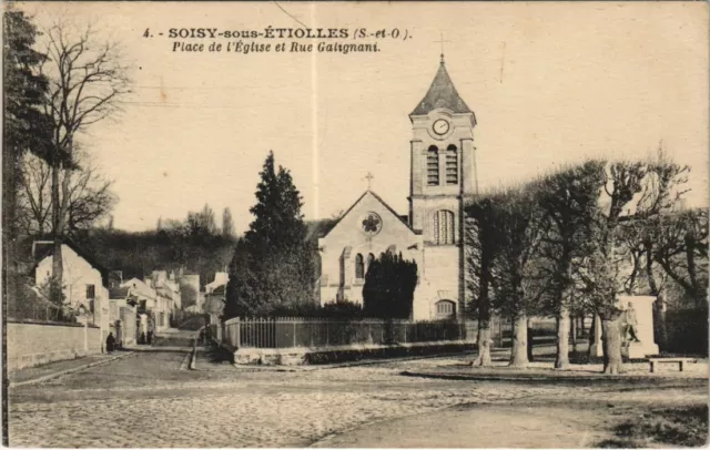 CPA SOISY-sous-éttoles Place de l'Eglise (806419)