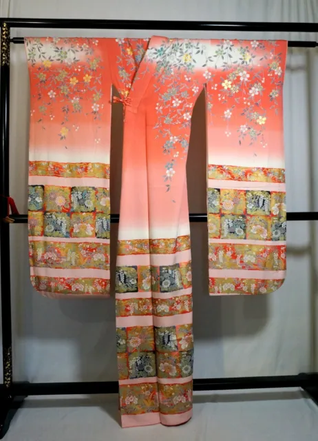 Japanese kimono SILK"FURISODE" long sleeves, Gold leaf, SAKURA, Pink,L5'3"..3265