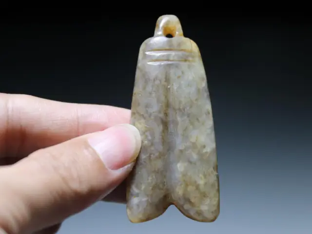 Ancient Hongshan Culture Old Hetian Jade Yu Bi Pei Necklace Amulet Pendant NM046