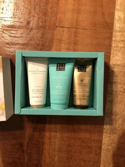 Peelingset, Rituals (Karma, Namaste und Ayurveda), neu, unbenutzt
