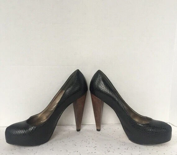 Tarbay Faux Snakeskin Embossed Hidden Platform Pump Wood Cone Heel - Size  7