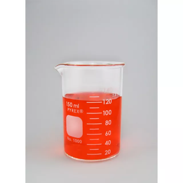 Corning Pyrex Beaker, 150 ml, with spout. Heat resistant.