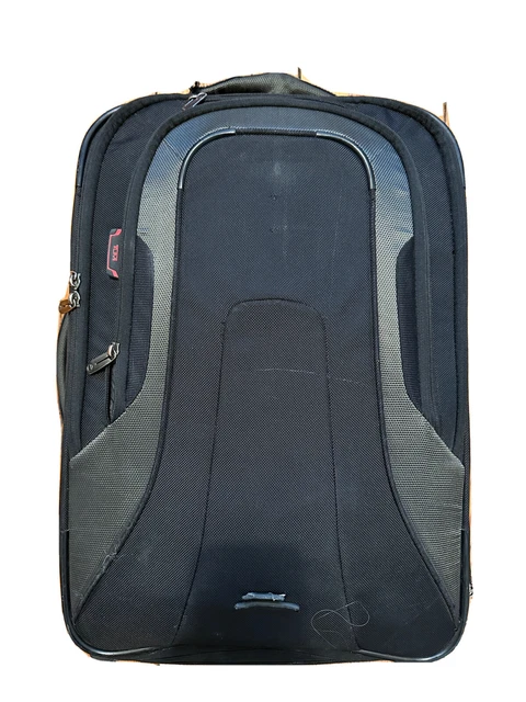 Tumi T-Tech Presidio Park 2-Wheel Carry-On Suitcase Bag USED 2