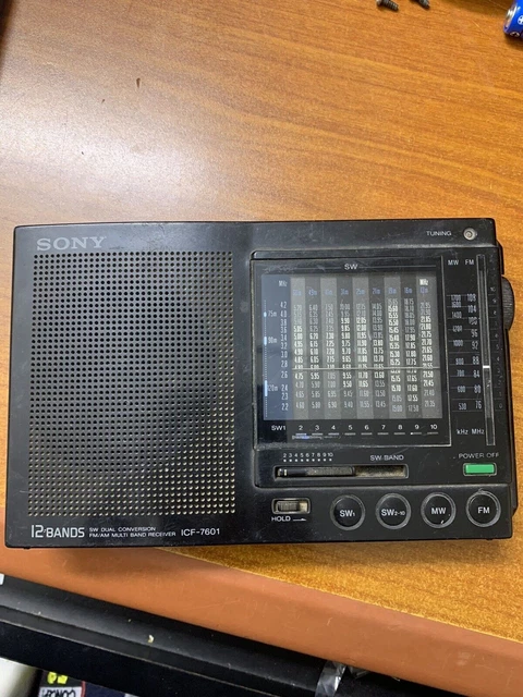 Vintage Sony ICF-7601 AM/FM/SW 12 bandes récepteur radio portable avec des...