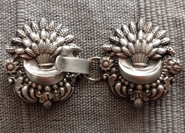Boucle D'oreille Ancienne En Argent Massif - Bijou Traditionnel Antiquité - Style Boucle
